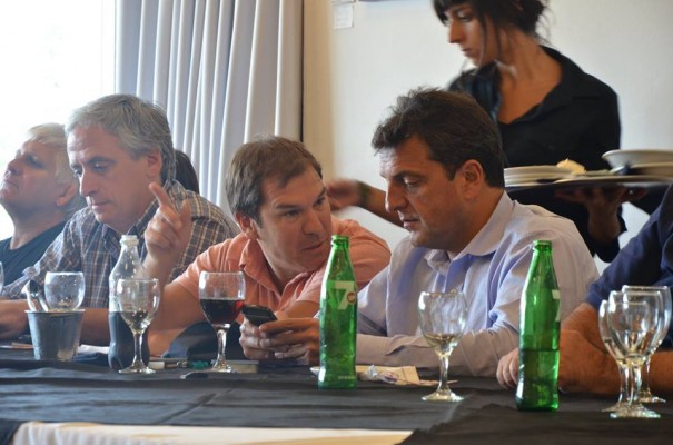 Miramar: Sergio Massa encabezó la reunión con Intendentes, Concejales, y Legisladores.