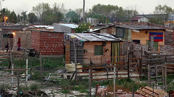 Un estudio asegura que en Mar del Plata hay alrededor de 190 mil pobres y 43.300 indigentes