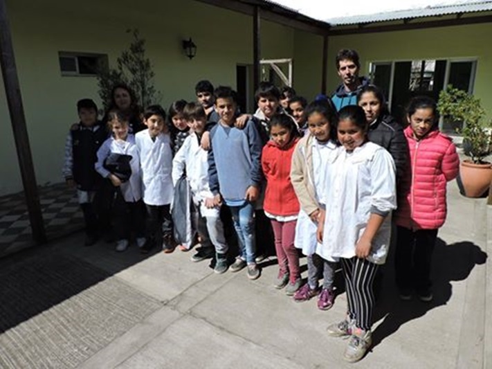 Otamendi: visita de alumnos del paraje El Boquerón al Museo de la Vida Rural