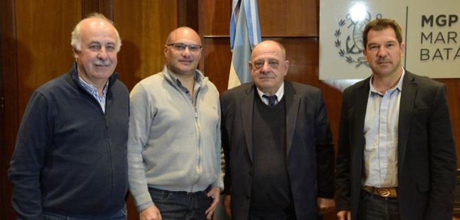Mar del Plata: El intendente Di Cesare selló un convenio de reciprocidad con tres Municipios